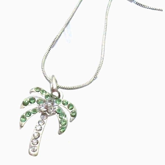 Peridot Palm Tree Pendant - Picture 7 of 8